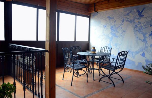 Alojamiento Tartessos Hostal Villamanrique De La Condesa Exterior foto